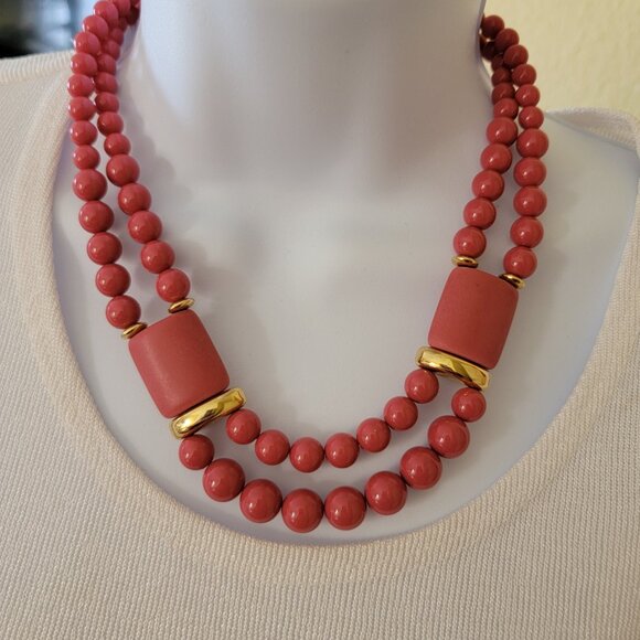 Vintage Beaded Necklace Two Strand Two Barrel Shaped Beads Pink Gold Tone - Picture 5 of 10